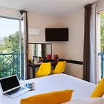 Du Chateau 메종라피트