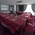 Du Chateau 3* Maisons-Laffitte