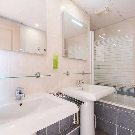 Hotel Western Du Chateau Maisons-Laffitte