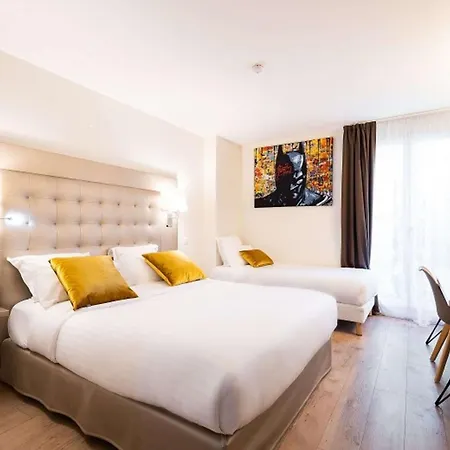 Quality Paris Ouest Hotel