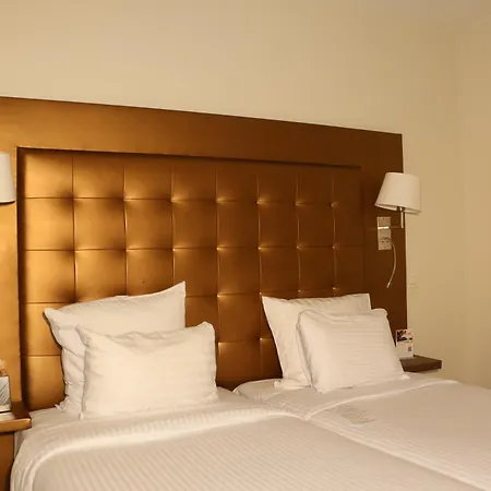 Отель Du Chateau