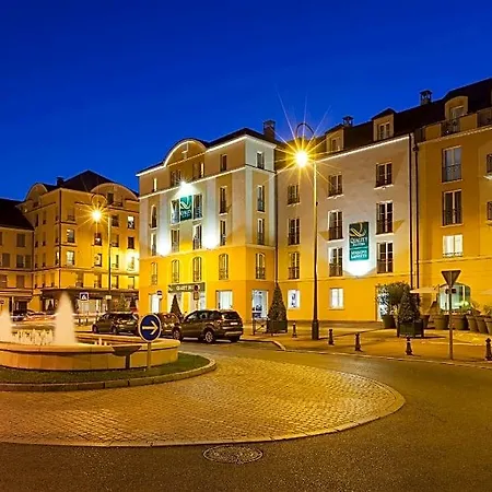 Western Du Chateau Laffitte 3*