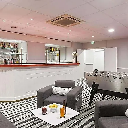 Western Du Chateau Laffitte Hotel 3*
