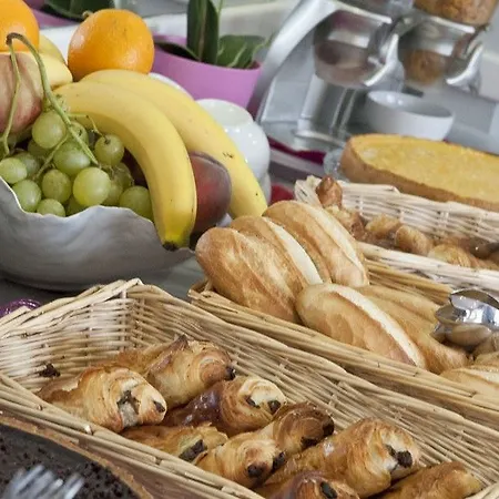 Hotel Quality Paris Ouest