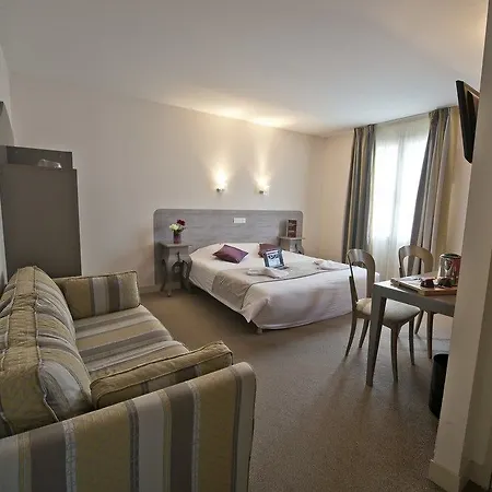 Du Chateau De Hotel Maisons-Laffitte