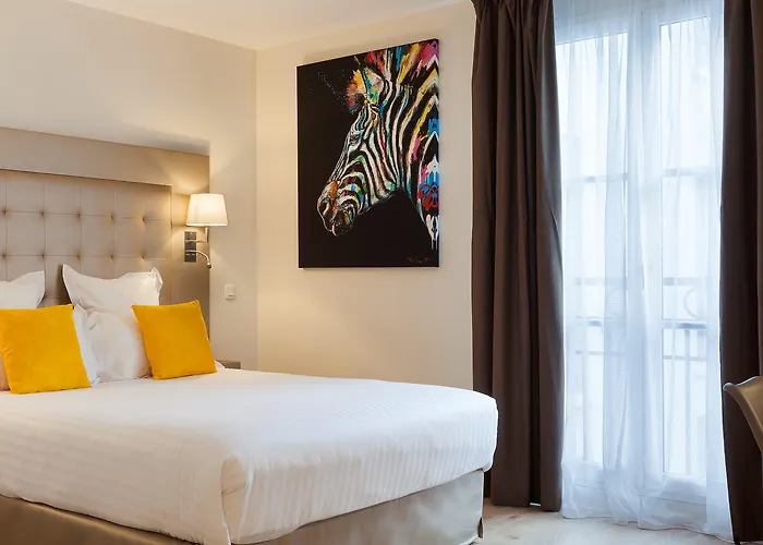 Du Chateau Отель 3*