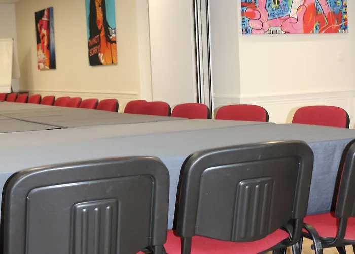 Отель Du Chateau